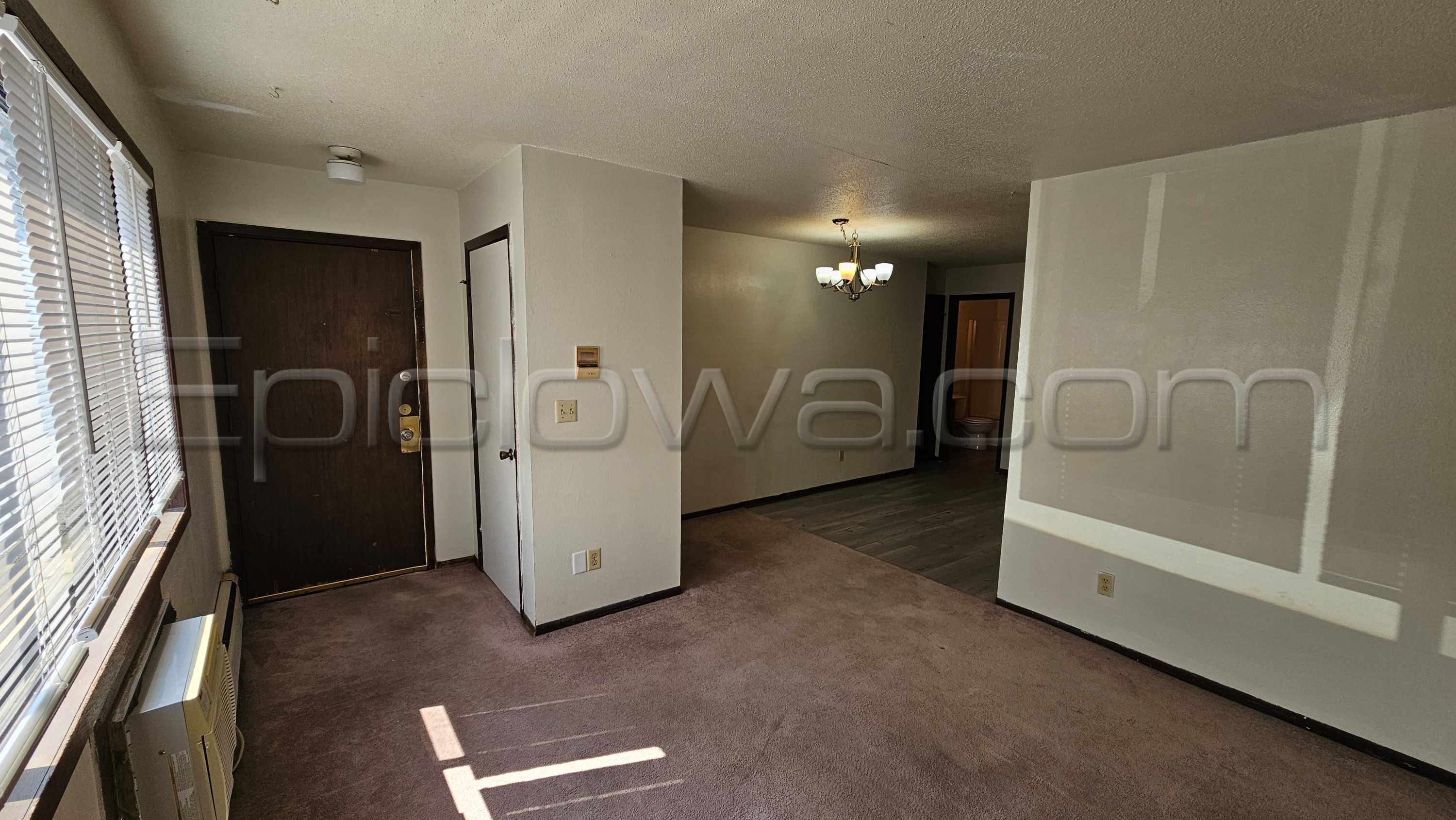 200 31st St NE - 2