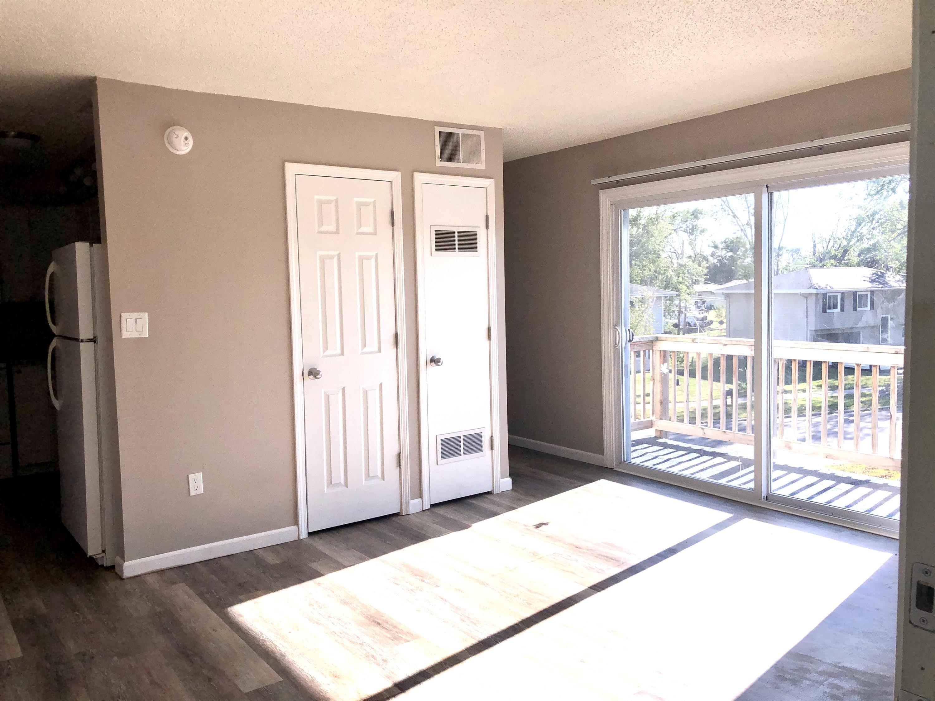 20 N 10th Ave - 17