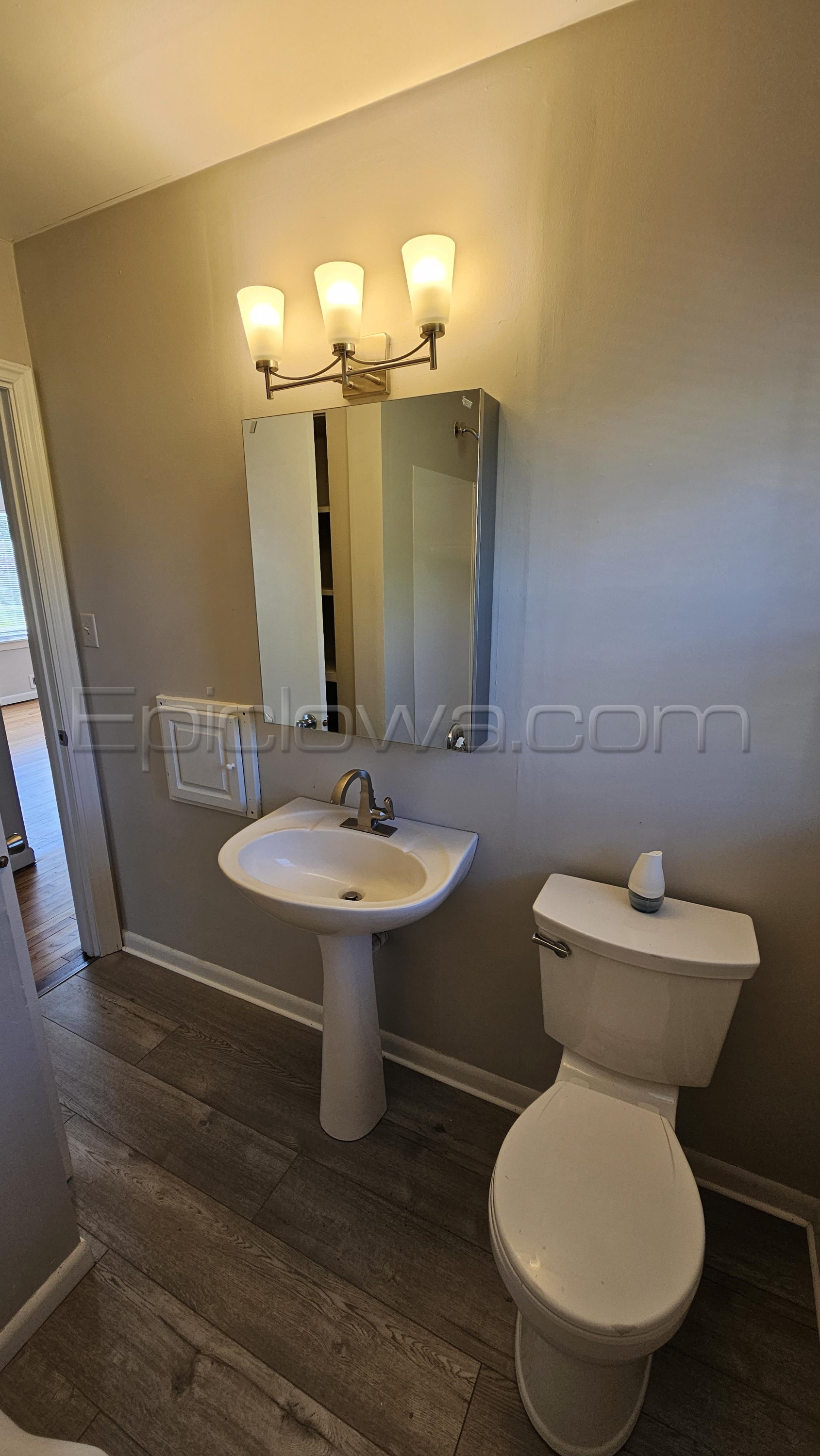 Property thumbnail image